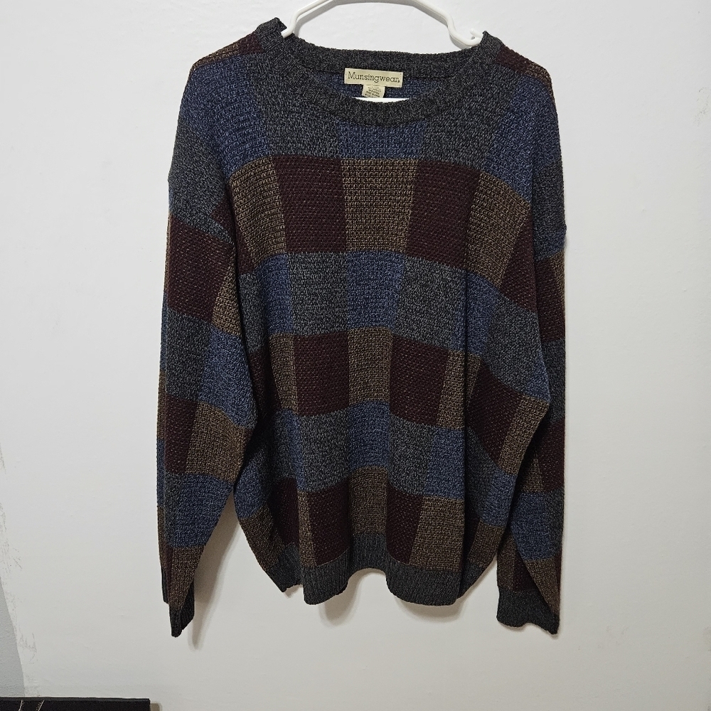 Vintage Munsingwear Sweater Blue Red Beige Colorblock Knit Crewneck 90s Sz XL